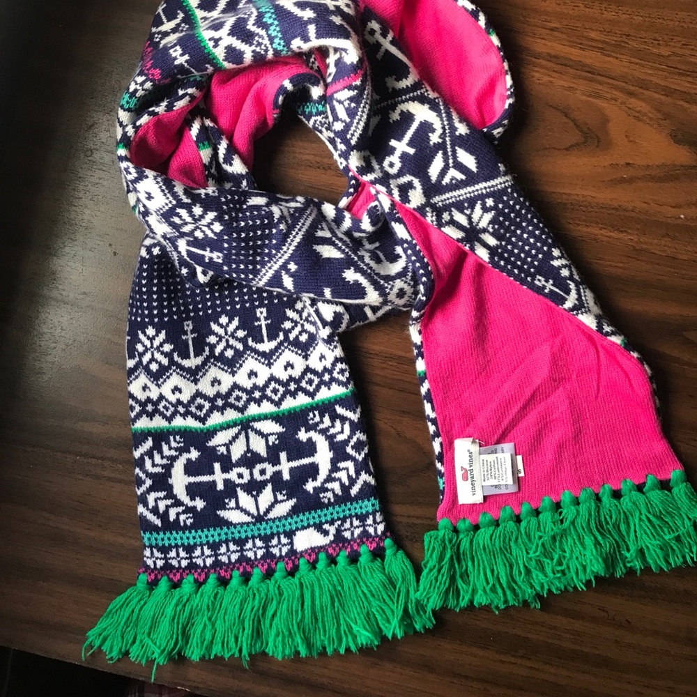 Vineyard Vines Anchor wool scarf